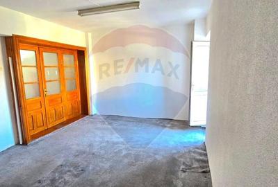 Apartament de inchiriat 3 camere-zona MC DONALD`S - 3