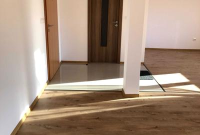 Spațiu comercial, de 50 mp, în Republicii - 3