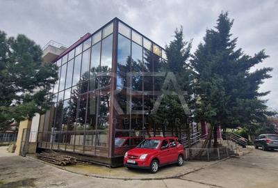 Cladire comerciala cu functii multiple | Voluntari