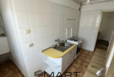 Apartament cu 4 camere decomandat, mobilat în Vasile Aaron - 4