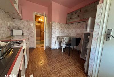 Apartament cu 3 camere decomandat în Central - 16
