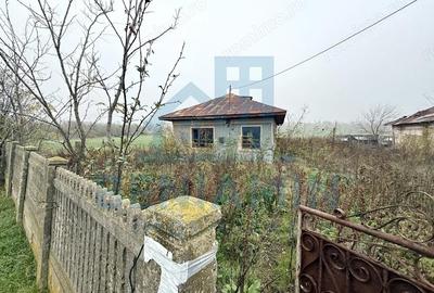 Teren de 1329 mp, în Mischii - 3
