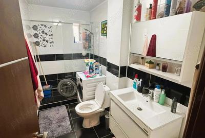 Apartament 3 camere MODERN-- str BABADAG etajul 2 - 1