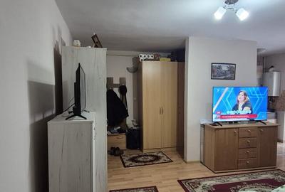 Vcitoriei, Pronto, gars., etaj 3 - 5