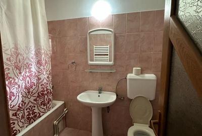 Apartament cu 3 camere decomandat în Fetești-Gară - 3