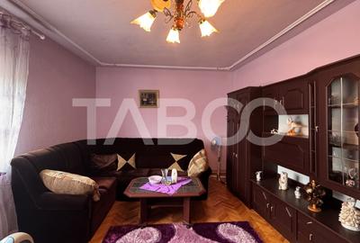 Casa de vanzare 2 camere mobilat utilata 82 mpu Gusterita Sibiu - 1