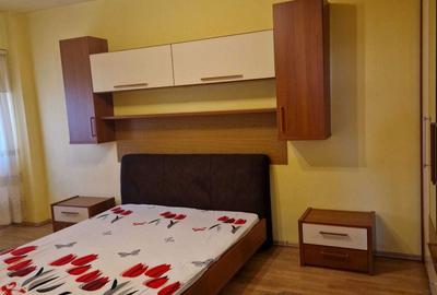 Apartament cu 2 camere decomandat în Central - 2