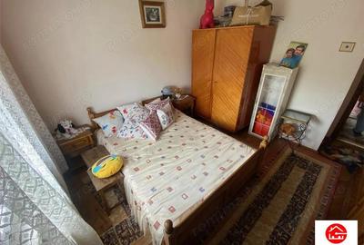 Apartament cu 3 camere de vanzare in Tudor - 1