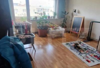 Apartament cu 4 camere decomandat în Astra - 11