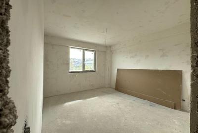 Apartament cu 3 camere decomandat în Hlincea - 20