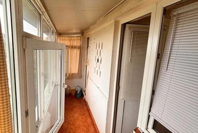 Vanzare apartament 2 camere Calea Grivitei 232, metrou 1 Mai - 8