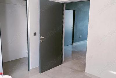 Spațiu comercial, de 55 mp, în Central - 4