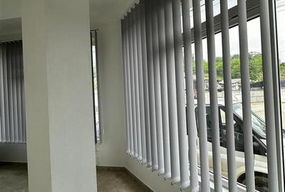 Spațiu comercial, de 40 mp, în Central - 3