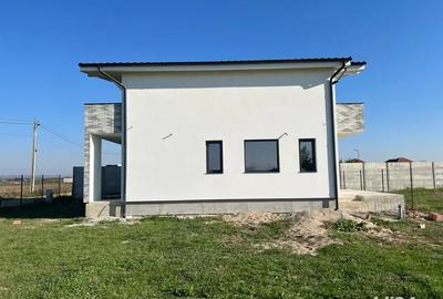 Casa semifinisata 120mp utili teren 700mp ingradit Decebal - Vetis - 2