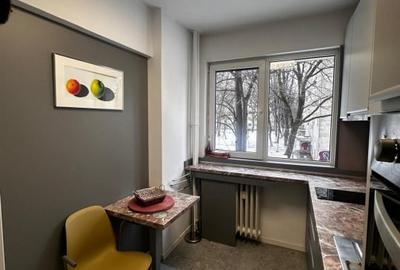 Apartament cu 2 camere semidecomandat, mobilat în Bucureștii Noi - 11