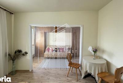 Apartament cu 2 camere semidecomandat în Micro 14