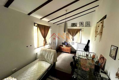 Casă cu 4 camere cu Teren 325 Mp în Central - 5
