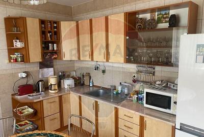 DE VANZARE Vila de vacanta in Pucioasa /Dambovita - 21