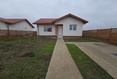 Casă individuală cu 3 camere cu Teren 425 Mp în Berceni - 1