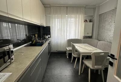 Apartament cu 4 camere decomandat în Ultracentral - 13