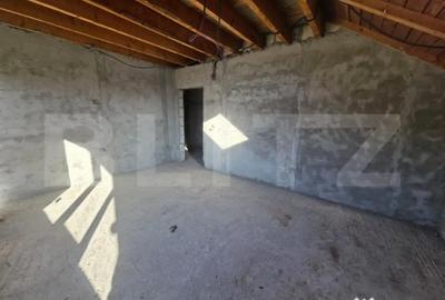 Casă cu 7 camere cu Teren 500 Mp în Central - 6