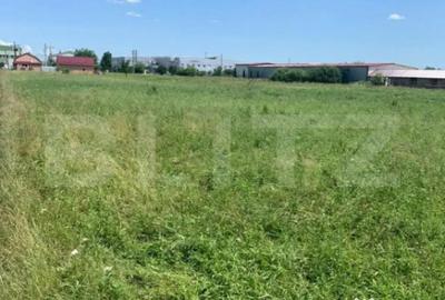 Teren de 4000 mp, în Careiului - 2