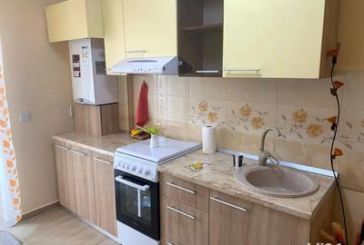 Inchiriez apartament 2 camere