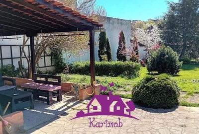 Casa pe strada Louis Pasteur - 12