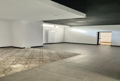 Zona Calea Moșilor-KFC 179 mp vitrina 15 ml trafic intens - 1