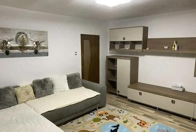 Apartament cu 2 camere semidecomandat în Central - 1