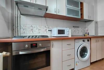 Apartament cu 3 camere decomandat, mobilat în Titan - 10