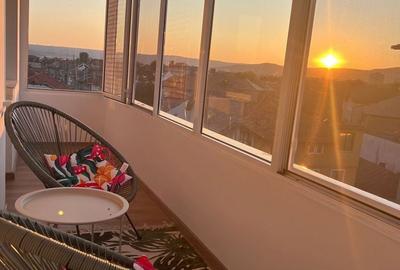 Apartament cu 4 camere decomandat în Central - 3
