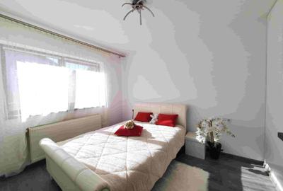 Casă individuală cu 3 camere cu Canalizare în Arhitecților - Calea Cisnădiei - 2