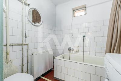 Casă individuală cu 3 camere cu Canalizare în Codlea - 11
