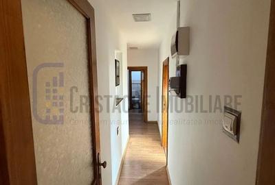 Apartament cu 4 camere circular, mobilat în P-ța Unirii - 2