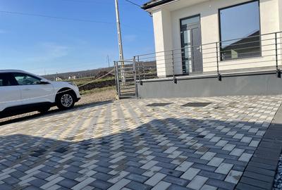 Casă individuală cu 3 camere cu Teren 175 Mp în Ipotești - 4