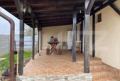 Casă cu 5 camere cu Teren 630 Mp în Păulești - 12