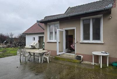 Casă cu 2 camere în Central - 1