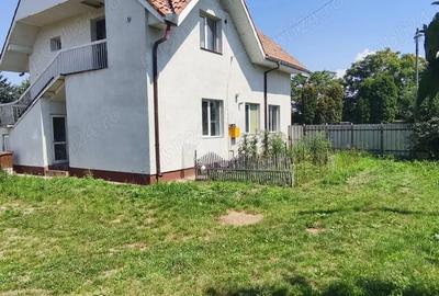 Casă cu 5 camere în Central - 2