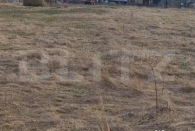 Teren de 6133 mp, în Central - 8