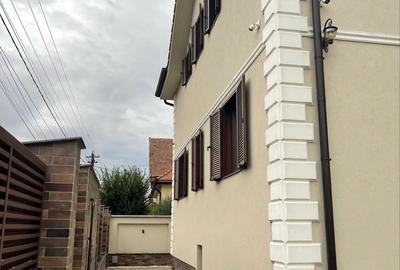 Vila de lux 750 mp teren | 360 mp construi?i | Apartament independent - 8