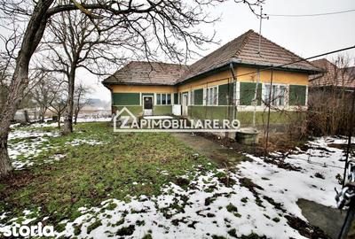 Casă cu 3 camere cu Canalizare în Central - 4