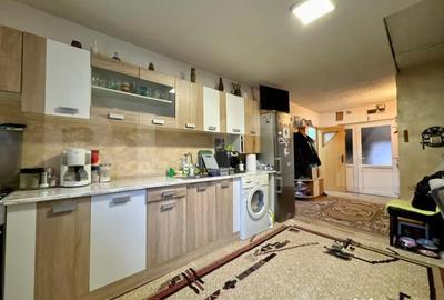 Apartament cu 2 camere semidecomandat în Central - 3