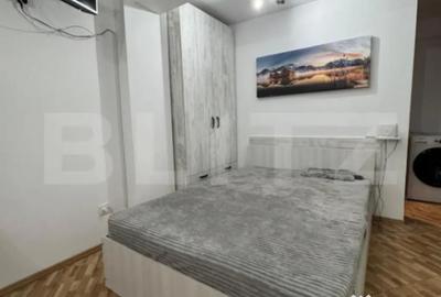 Garsonieră semidecomandată în Eroii Revoluției - 1
