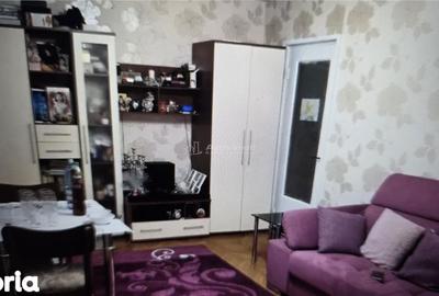Apartament cu 4 camere decomandat în Bordei - 3
