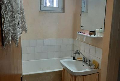 Apartament 2 camere, confort 2, nedecomandat, etajul 4 4, zona Cameliei, langa Spitalul Municipal Apartament 2 camere, confort 2, nedecomandat, etajul 4 4, zona Cameliei, langa Spitalul Municipal - 2