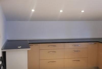 Apartament cu 3 camere decomandat în Militari