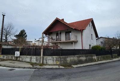 Casă cu 1 camere cu Teren 400 Mp în Central - 3