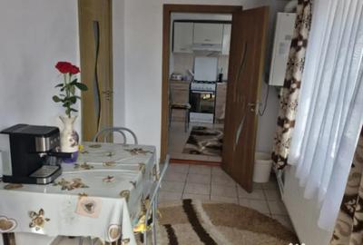 Casă cu 3 camere cu Canalizare în Aurel Vlaicu - 9