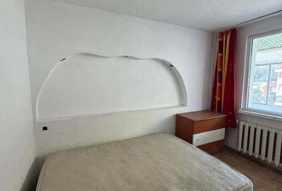 2 cam, decomandat, la S-uri, B-dul Traian, 47.000 eur - 2